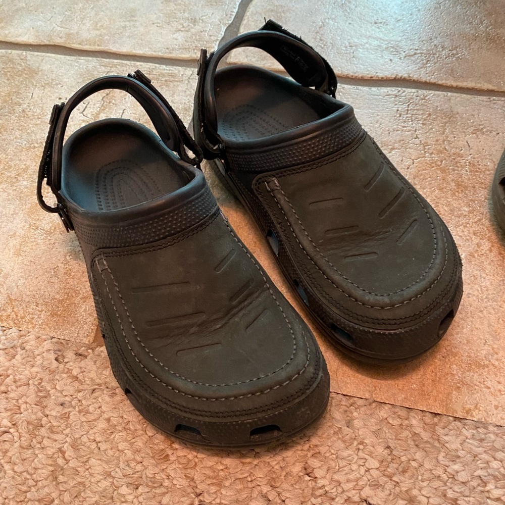 Mens Crocs Yukon